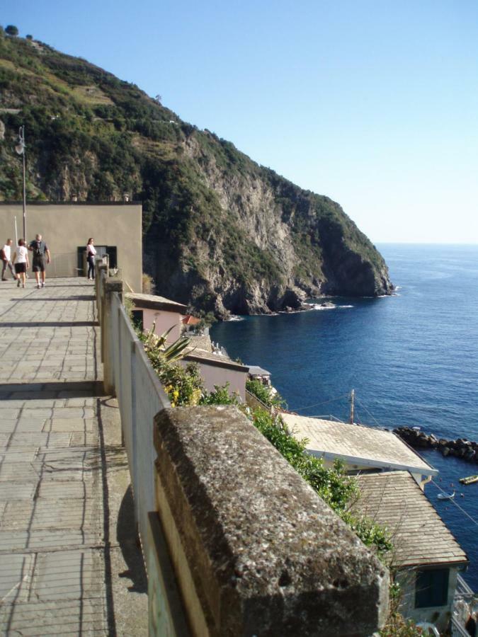 Awroom Riomaggiore Bagian luar foto